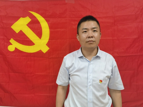 1656486443449231.jpg 許刃鋒.jpg